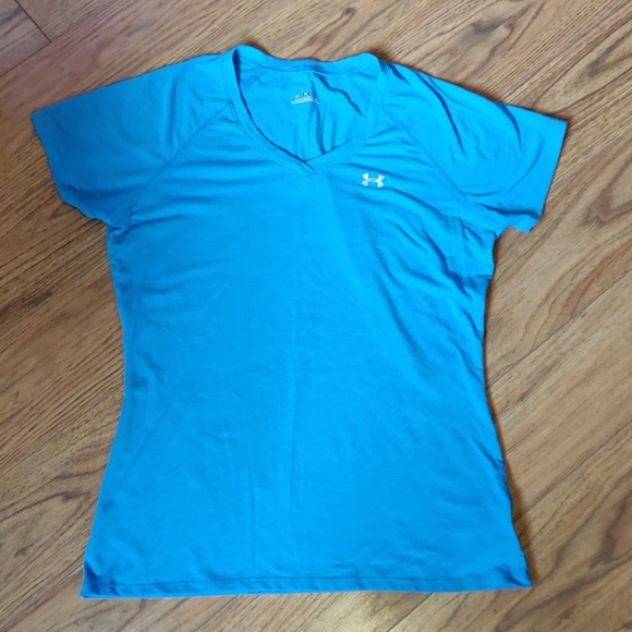 Under Armour Tops - VGUC Blue Under Armour workout t-shirt